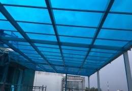 Thợ lợp mái poly lấy sáng tại Bến Cát- 0868.448.733